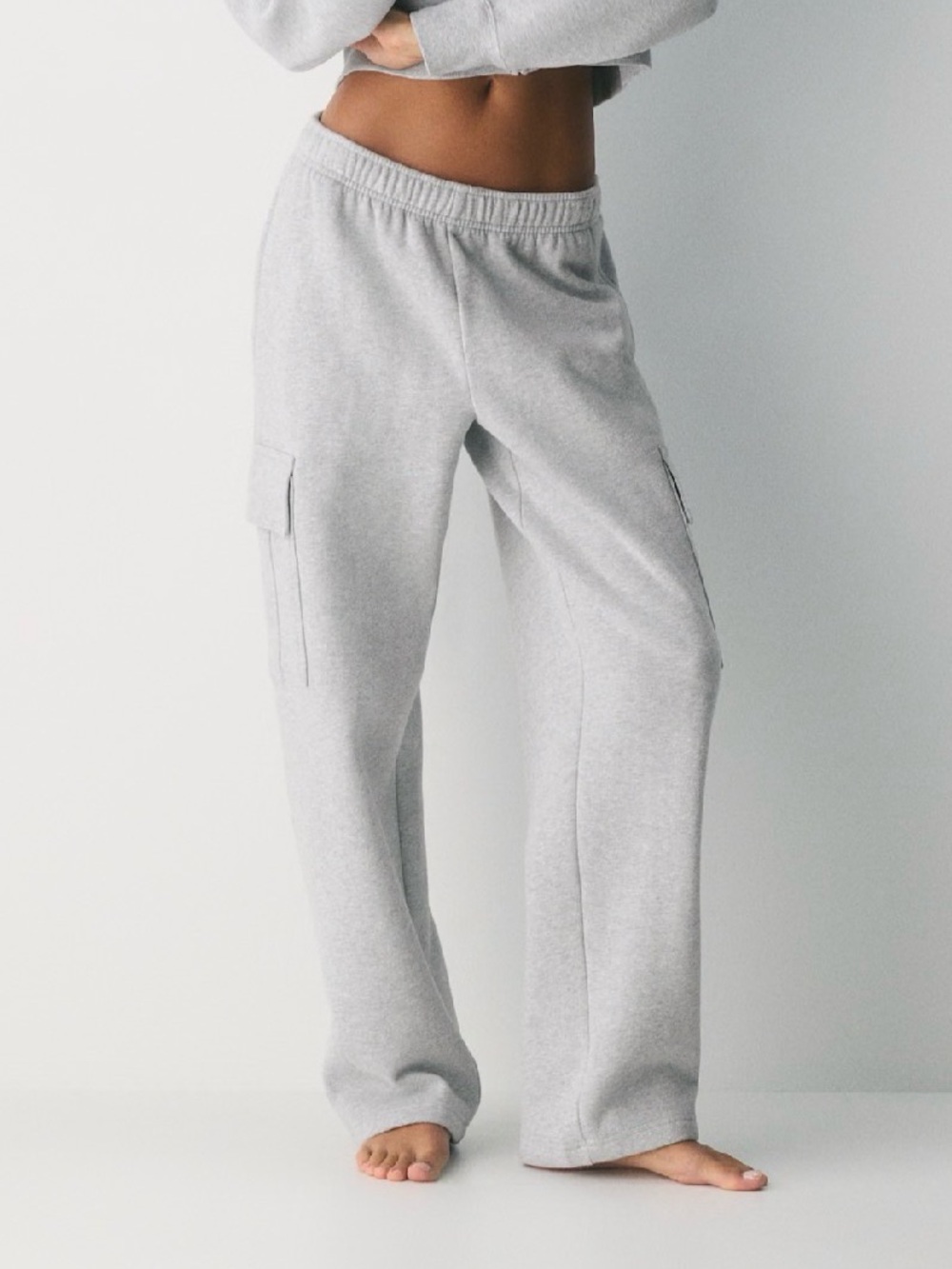 Aritzia Sweatfleece Cargo Jogger Pants Heather Gray Mega Fit Size XS